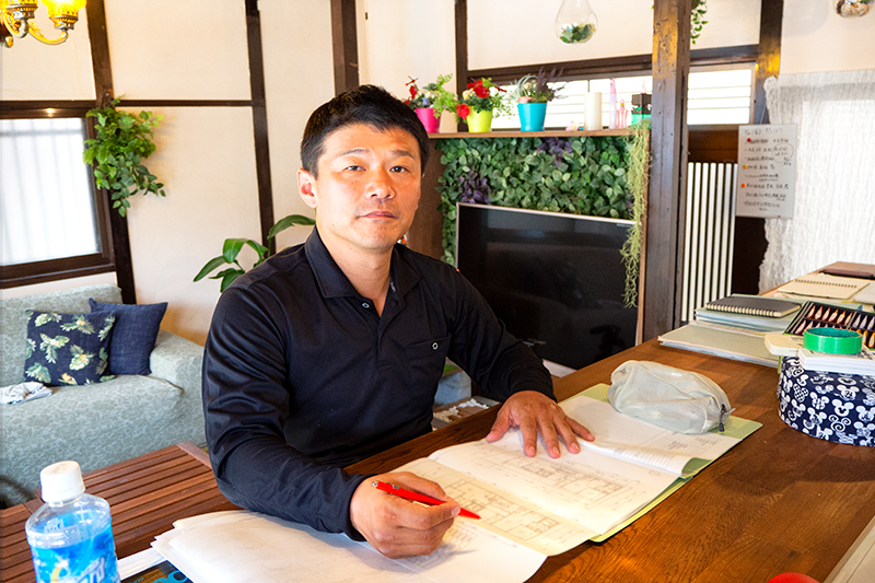 イロタスの代表取締役紹介2