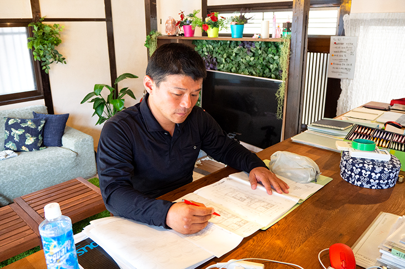 イロタスの代表取締役紹介3